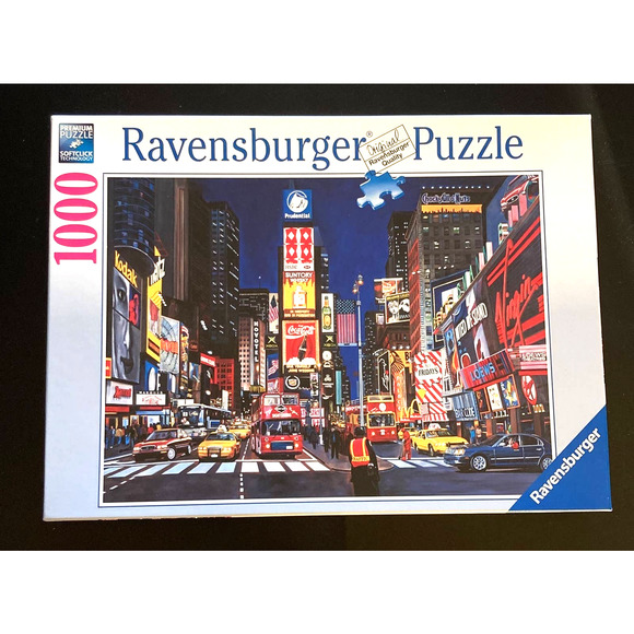 Ravensburger 1000 piece puzzle: Times Square, NYC - Picture 1 of 8